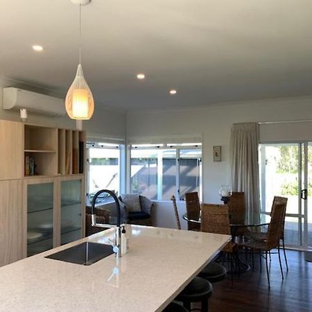 Walnut House Apartment Хейвлок Норт Екстериор снимка